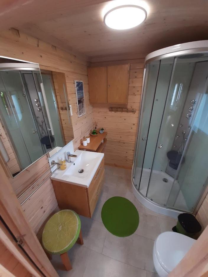 Chalet Im Spiel- Und Obstgarten Keidelheim Buitenkant foto